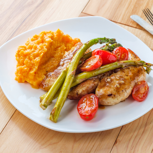 Lesley Elizabeth Extra Virgin Olive Oil with Sundried Tomato & Garlic, Dorica (250mL)